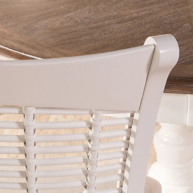 Chaises de salle à manger en bois blanc Bayberry de Hillsdale Furniture (ensemble de 2)