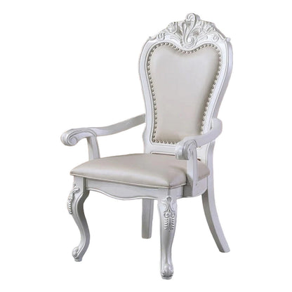 Ensemble de 2 fauteuils de salle à manger Zenie, forme cabriolet sculptée, similicuir, bois blanc