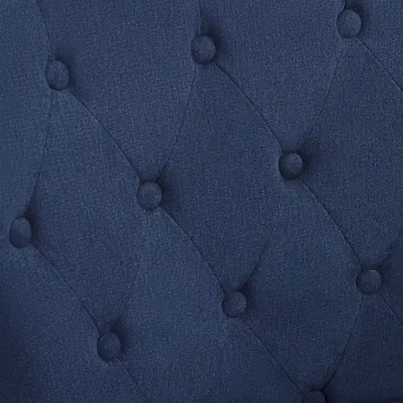 Fauteuil club capitonné avec repose-pieds et coussin