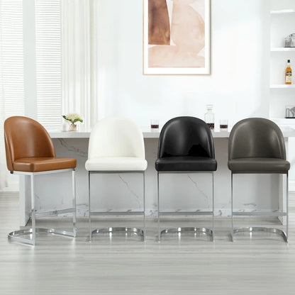 26 tabourets de bar de hauteur comptoir, revêtus de similicuir et dotés de pieds en métal - 38,8 cm (H) x 17,9 cm (L) x 20,9 cm (P)