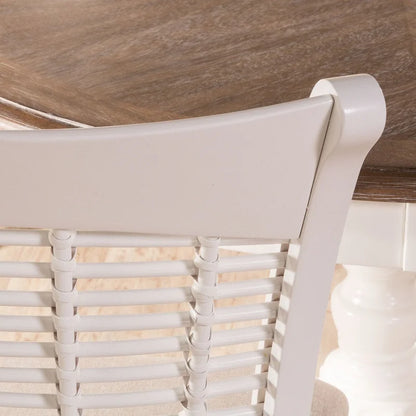Chaises de salle à manger en bois blanc Bayberry de Hillsdale Furniture (ensemble de 2)
