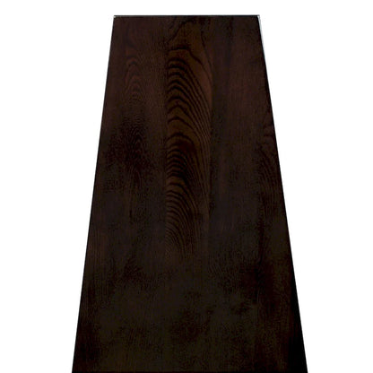 Table d'appoint Teegan en bois massif avec étagère, en forme de coin pour fauteuil inclinable.