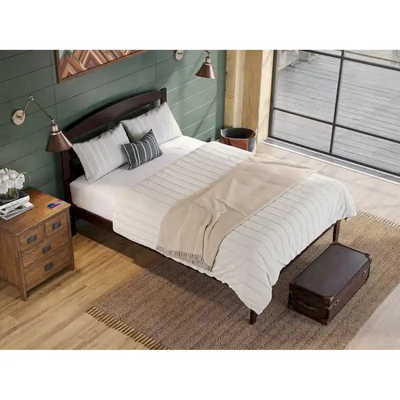 Lit plateforme Warren en bois massif avec chargeur USB intégré