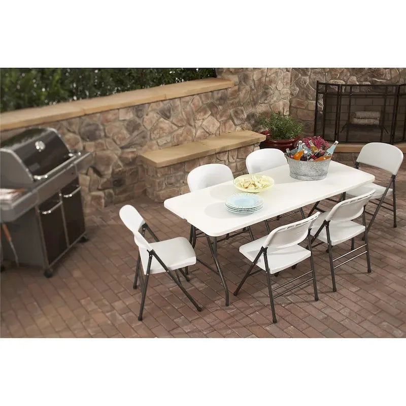 Table pliante moulée par soufflage COSCO Deluxe de 1,83 m (6 pi) pour intérieur et extérieur