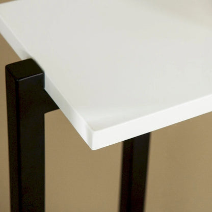 Table console étroite contemporaine Hedley noire et blanche de SEI Furniture