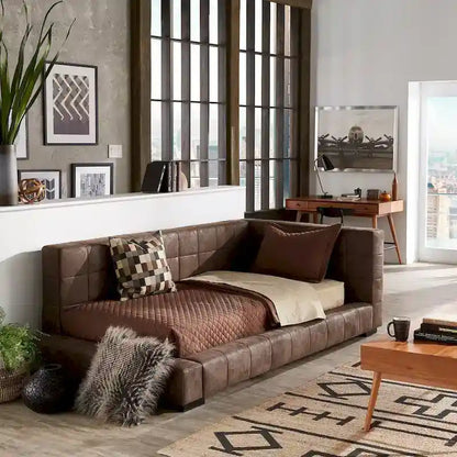 Chaise longue Basingstoke Brown en microfibre, taille simple, par iNSPIRE Q Modern