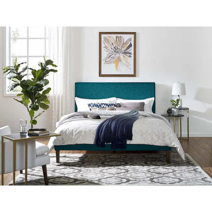 Tête de lit rembourrée en lin Carson Carrington Stryn