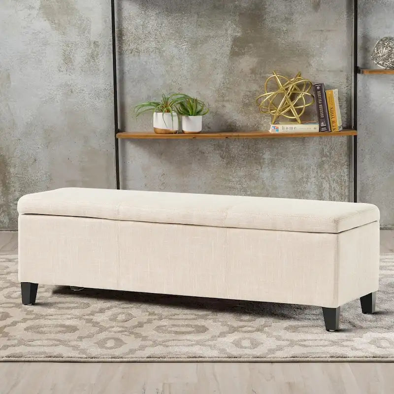 Banc de rangement rembourré au design minimaliste contemporain
