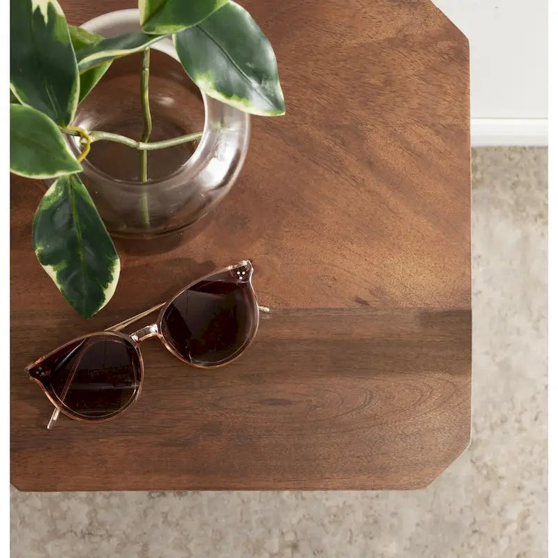 Table de boissons Kate et Laurel Talcott Square