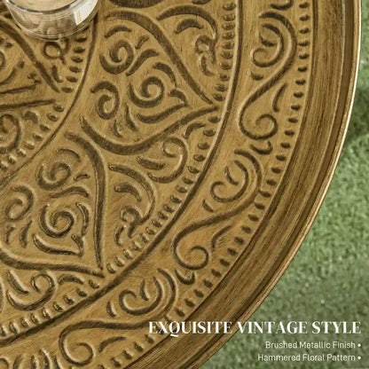 Table basse ronde de 61 cm avec plateau martelé, table centrale vintage en métal pour salon, chambre ou table d'appoint, couleur or