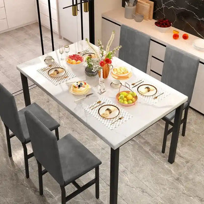 Ensemble de salle à manger décontracté 5 pièces Grondin style moderne avec plateau en faux marbre et 4 chaises de salle à manger rembourrées en velours