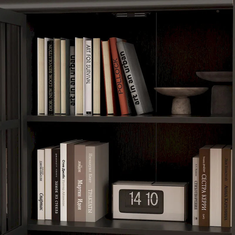 Ensemble de rangement sophistiqué : buffet, vaisselier, bibliothèque