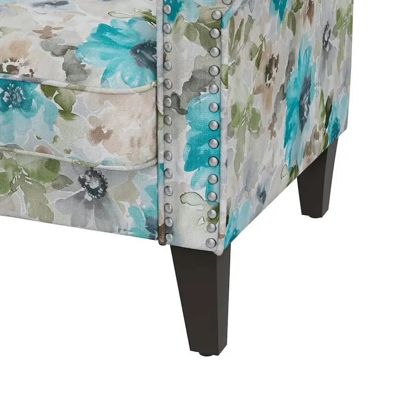 Fauteuil d'appoint Hervé traditionnel à accoudoirs roulés et clous décoratifs en étain