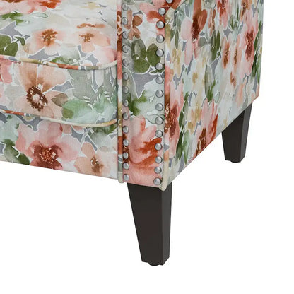 Fauteuil d'appoint Hervé traditionnel à accoudoirs roulés et clous décoratifs en étain